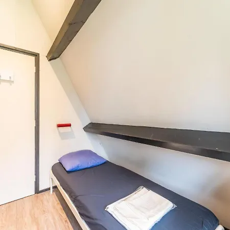 Charming With Wifi Stramproy