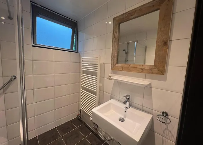 Charming With Wifi Holiday home